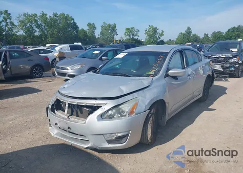 2015 Nissan Altima 2.5 S из США, поврежденный, VIN 1N4AL3AP3FN401004